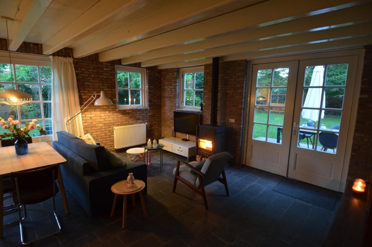 B&B Het Huijsje Woudrichem Exterior photo